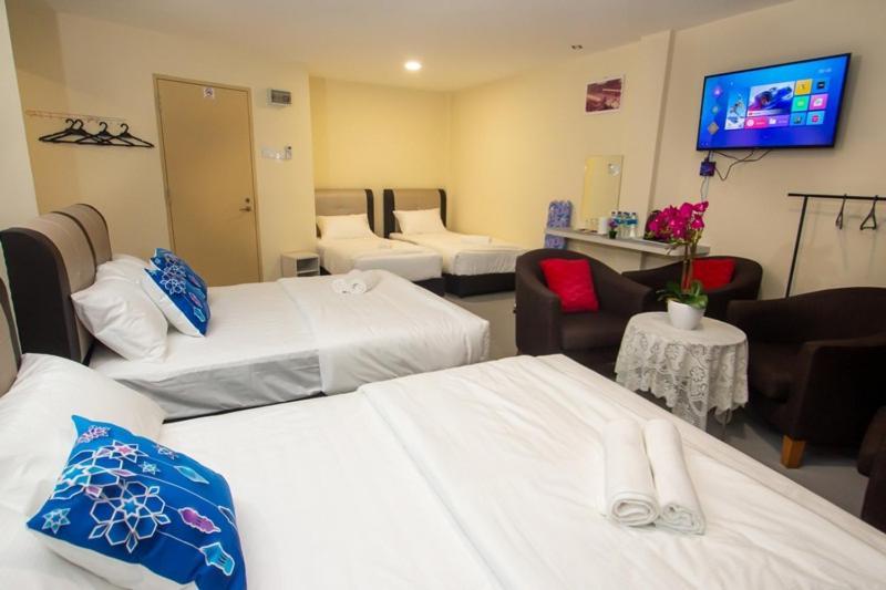 Southern Tip Hotel Pontian Kecil Exterior foto